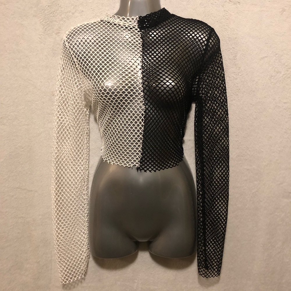 Shein Women’s Black And White Long Sleeve Mesh Shirt, Size L